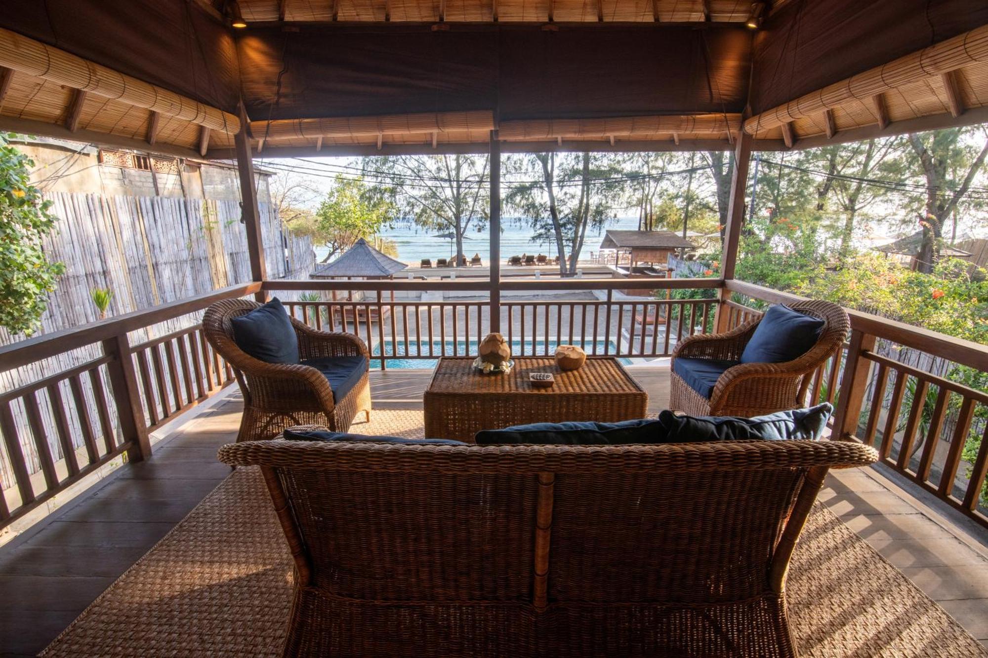 The Gili Beach Resort Gili Trawangan Exterior photo