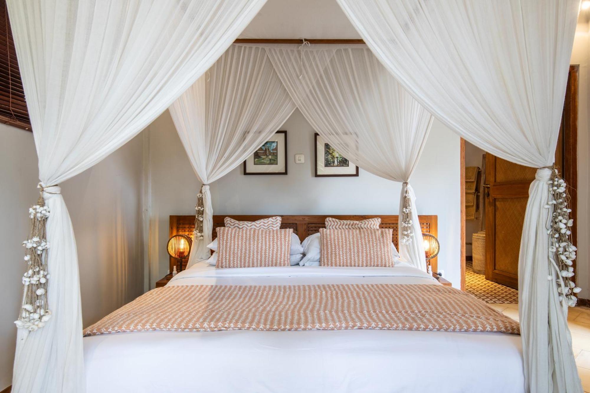 The Gili Beach Resort Gili Trawangan Exterior photo