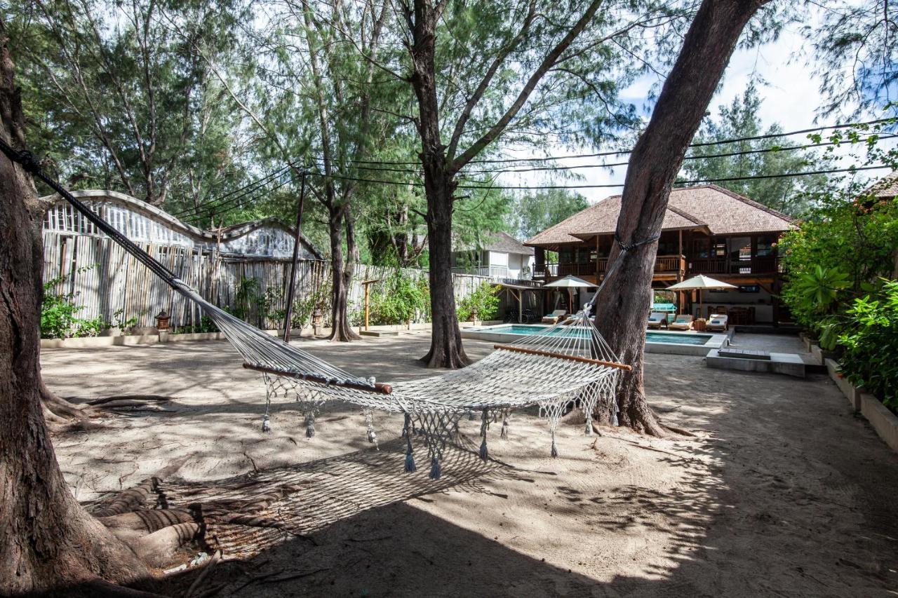 The Gili Beach Resort Gili Trawangan Exterior photo